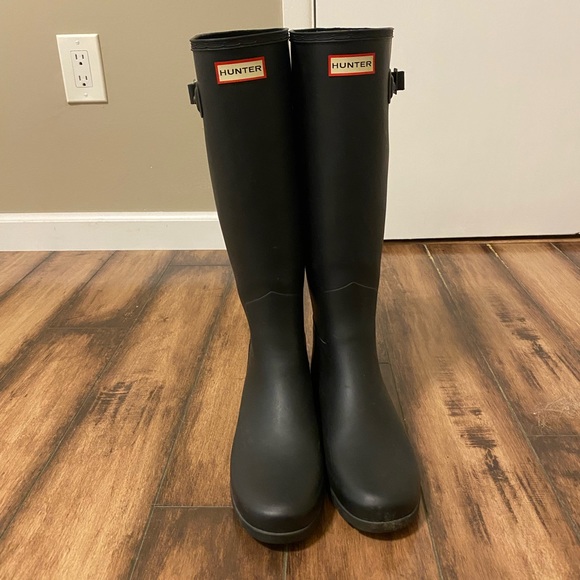 Hunter Rain boots - Picture 1 of 10